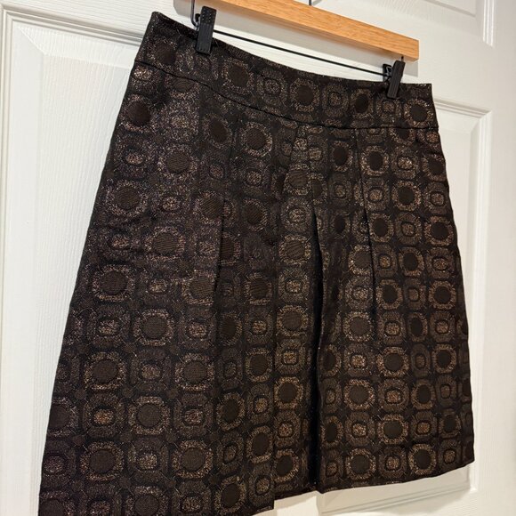 Ann Taylor Gold Metallic Circle Embroidered Holiday Festive Mini Skirt 10 - Picture 3 of 13